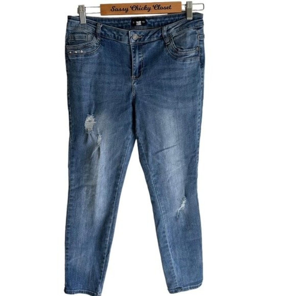 BEBE Supercharged Medium Wash Ladies Distressed Skinny Jeans Rhinestones, 30
